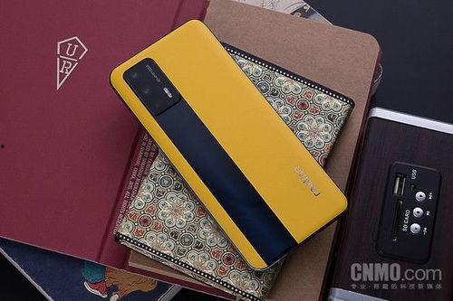 真我gtneo闪速版最新爆料,性能与速度的极致碰撞,全新爆料揭秘 第1张 真我gtneo闪速版最新爆料,性能与速度的极致碰撞,全新爆料揭秘 第1张